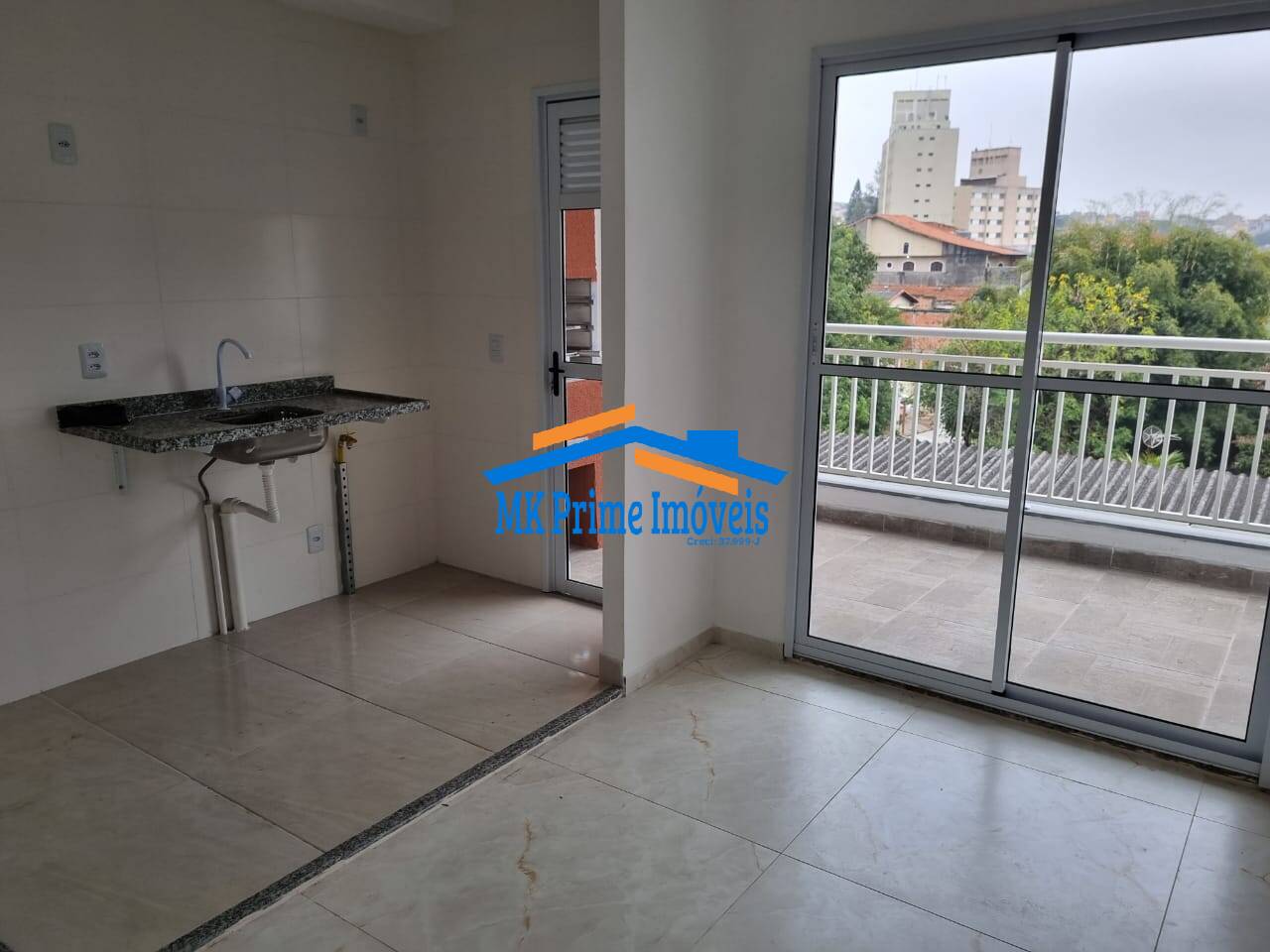 Apartamento à venda com 2 quartos, 44m² - Foto 4