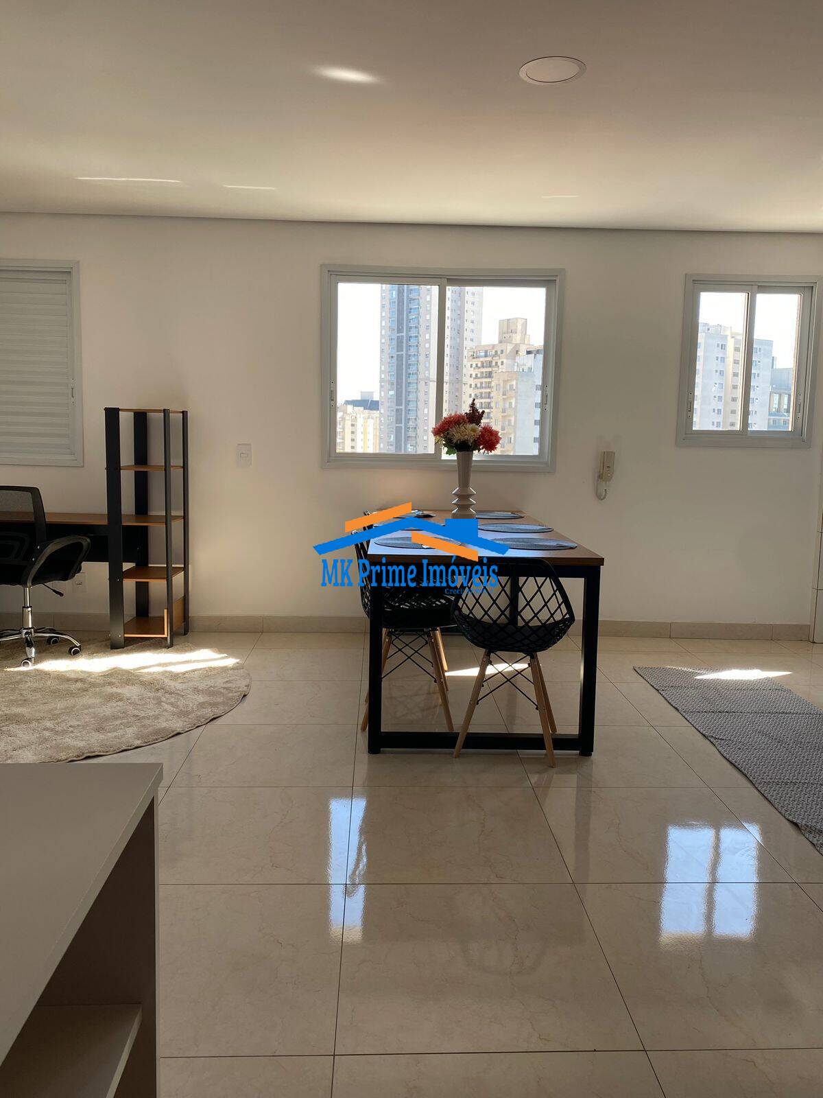 Apartamento à venda com 2 quartos, 73m² - Foto 4