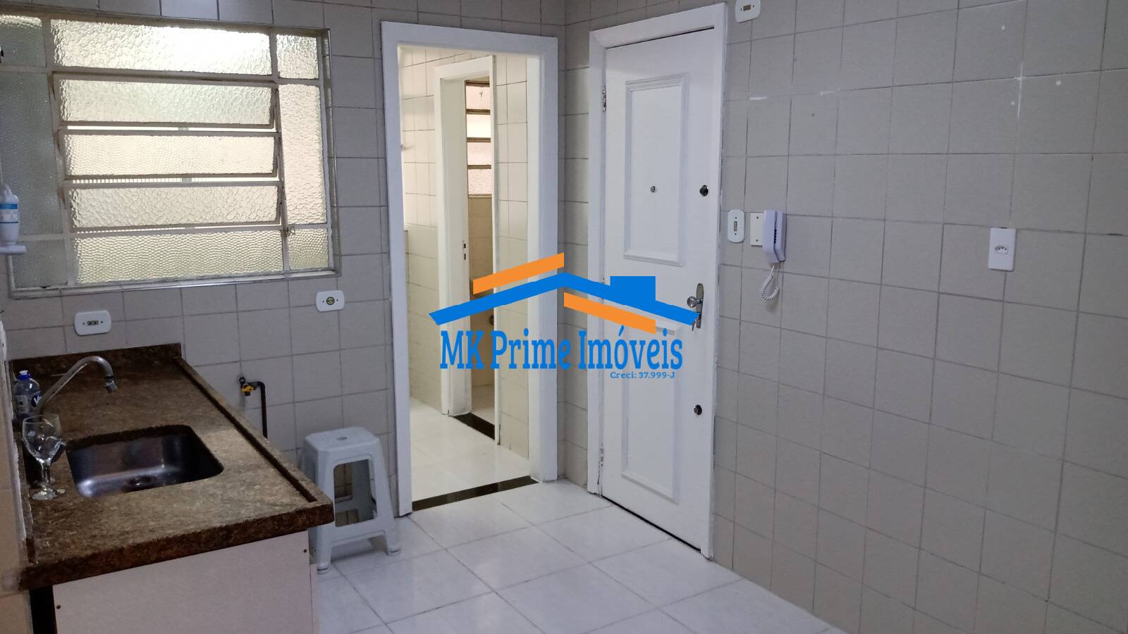 Apartamento à venda com 3 quartos, 108m² - Foto 1