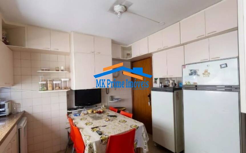 Apartamento à venda com 3 quartos, 206m² - Foto 6