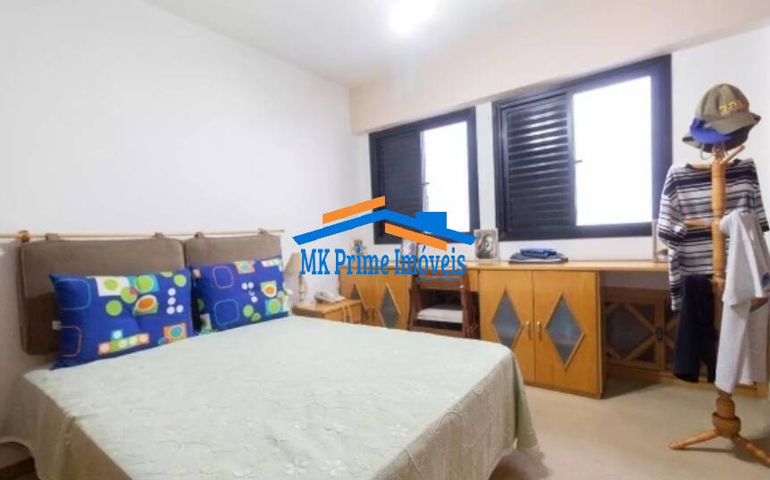 Apartamento à venda com 3 quartos, 206m² - Foto 15