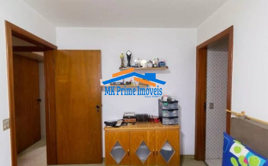 Apartamento à venda com 3 quartos, 206m² - Foto 17