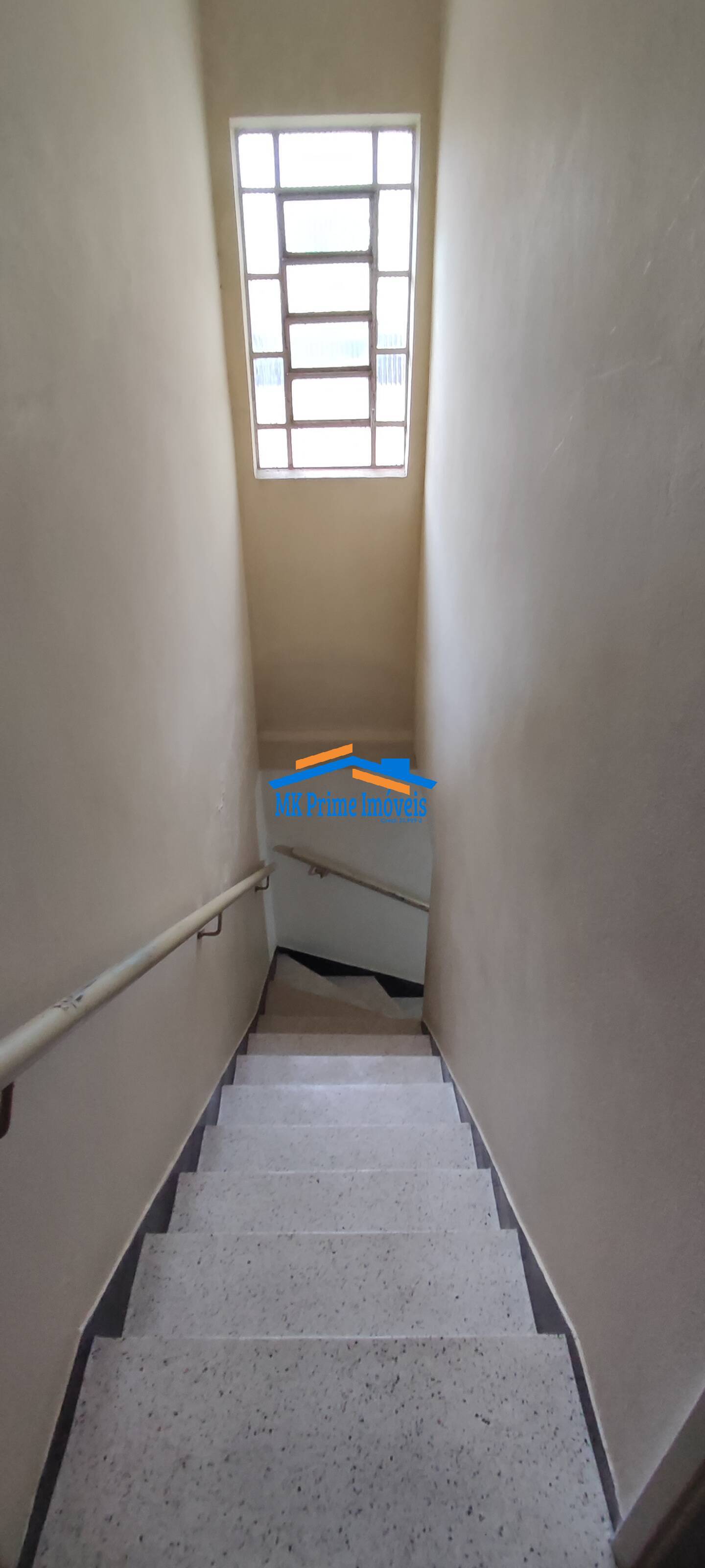 Sobrado à venda com 3 quartos, 167m² - Foto 12