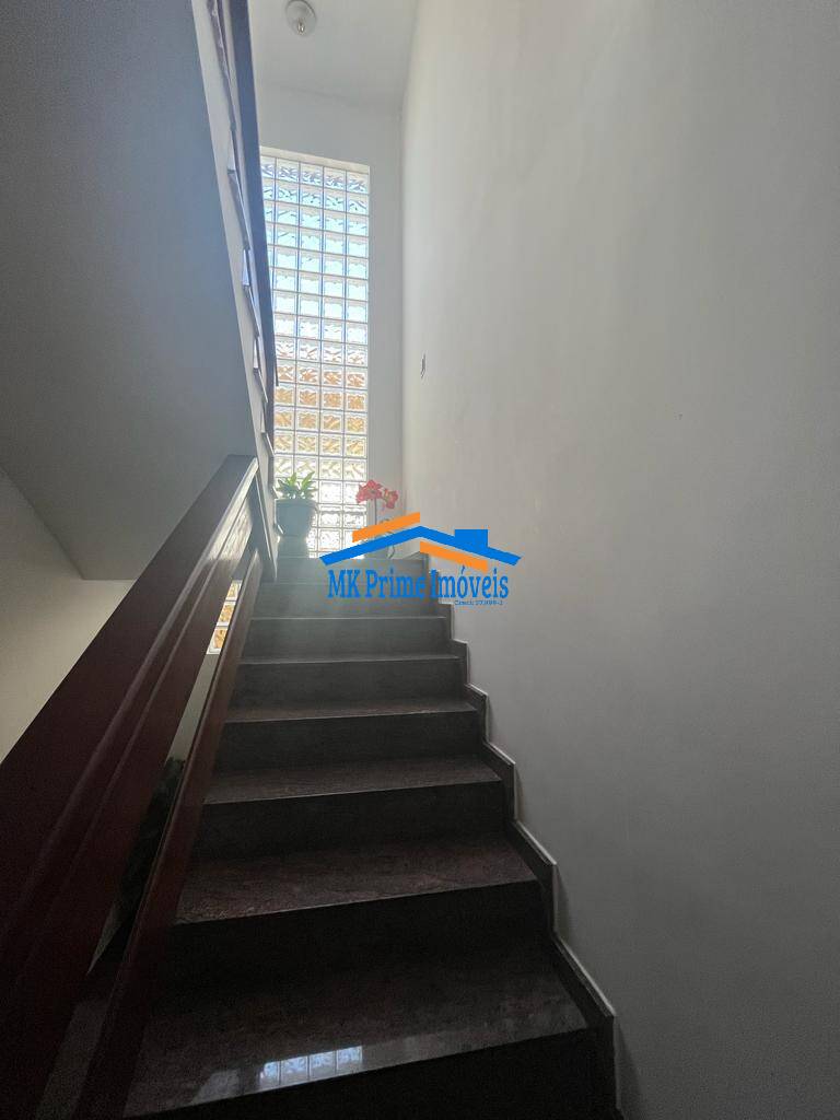 Casa de Condomínio à venda com 5 quartos, 450m² - Foto 31