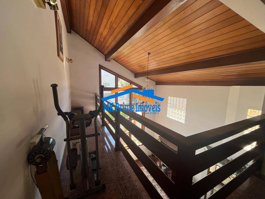 Casa de Condomínio à venda com 5 quartos, 450m² - Foto 38