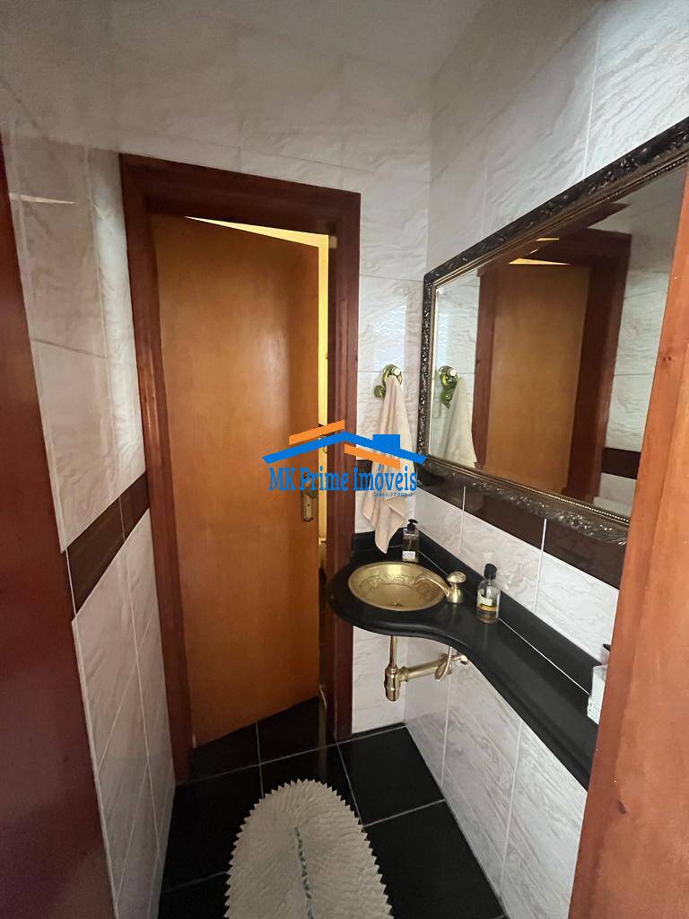 Casa de Condomínio à venda com 5 quartos, 450m² - Foto 9