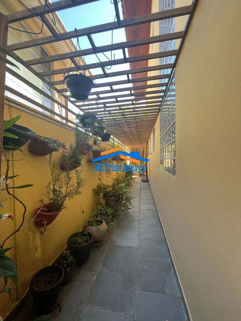 Casa de Condomínio à venda com 5 quartos, 450m² - Foto 17