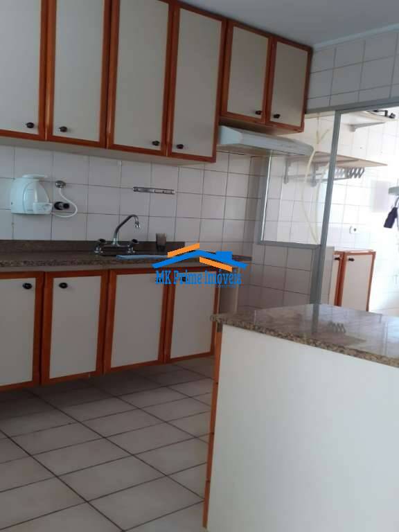 Apartamento à venda com 2 quartos, 60m² - Foto 4