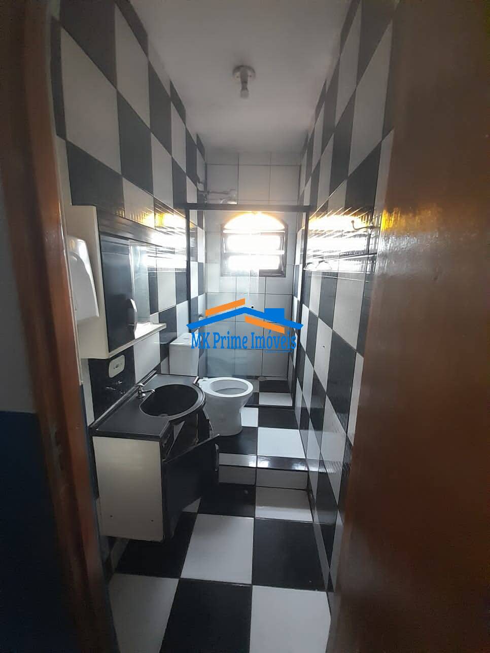 Sobrado à venda com 6 quartos, 350m² - Foto 4