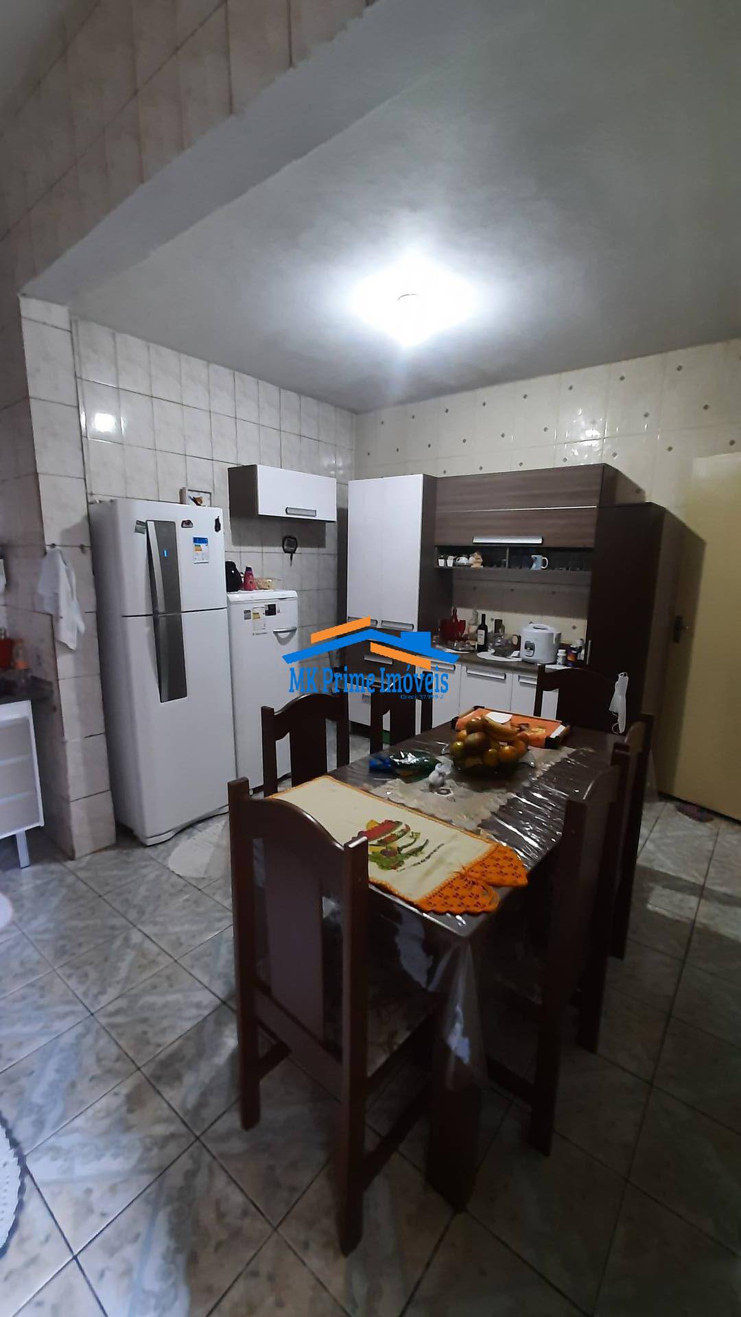 Casa à venda com 6 quartos, 238m² - Foto 6