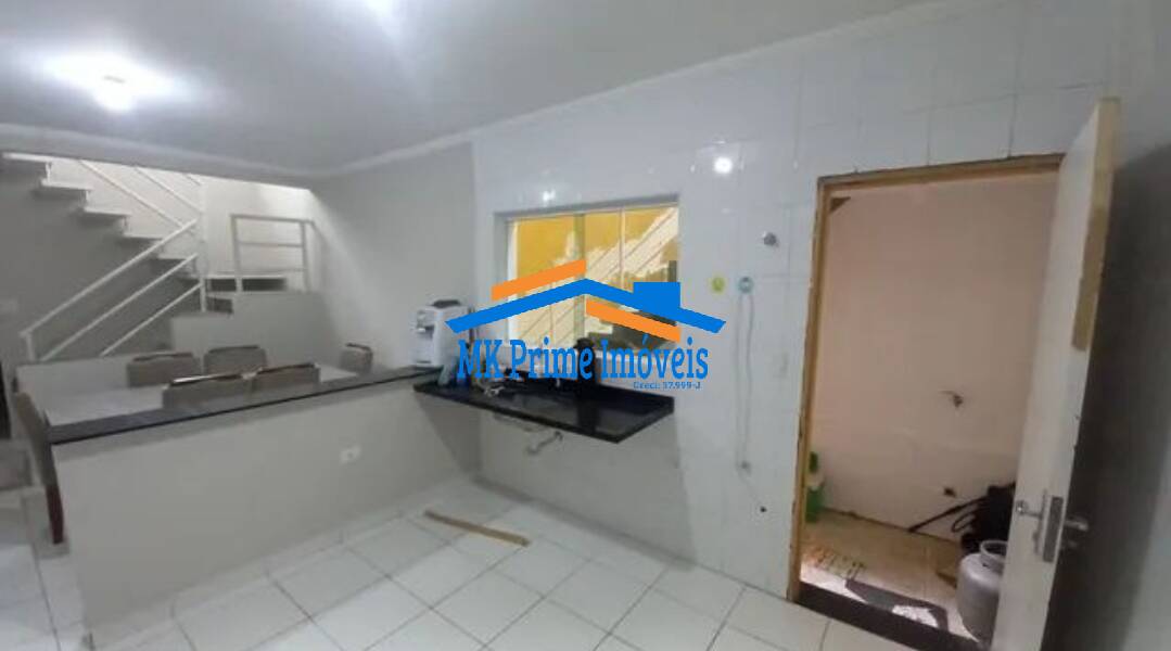 Sobrado à venda com 3 quartos, 220m² - Foto 5