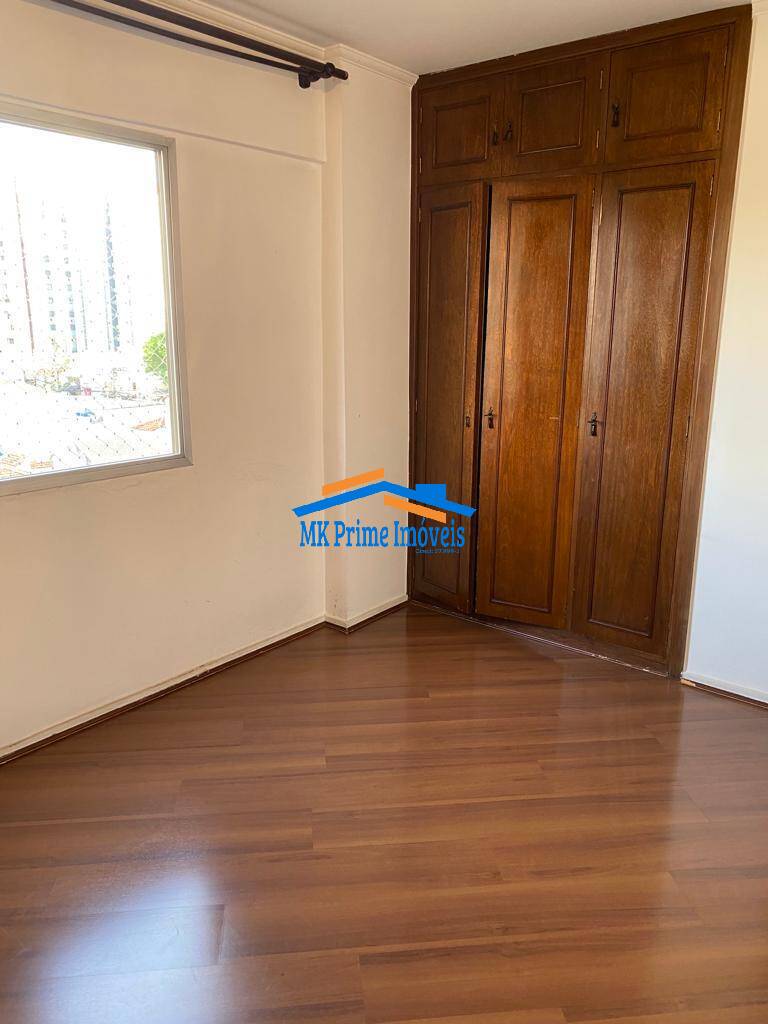 Apartamento à venda com 3 quartos, 80m² - Foto 9