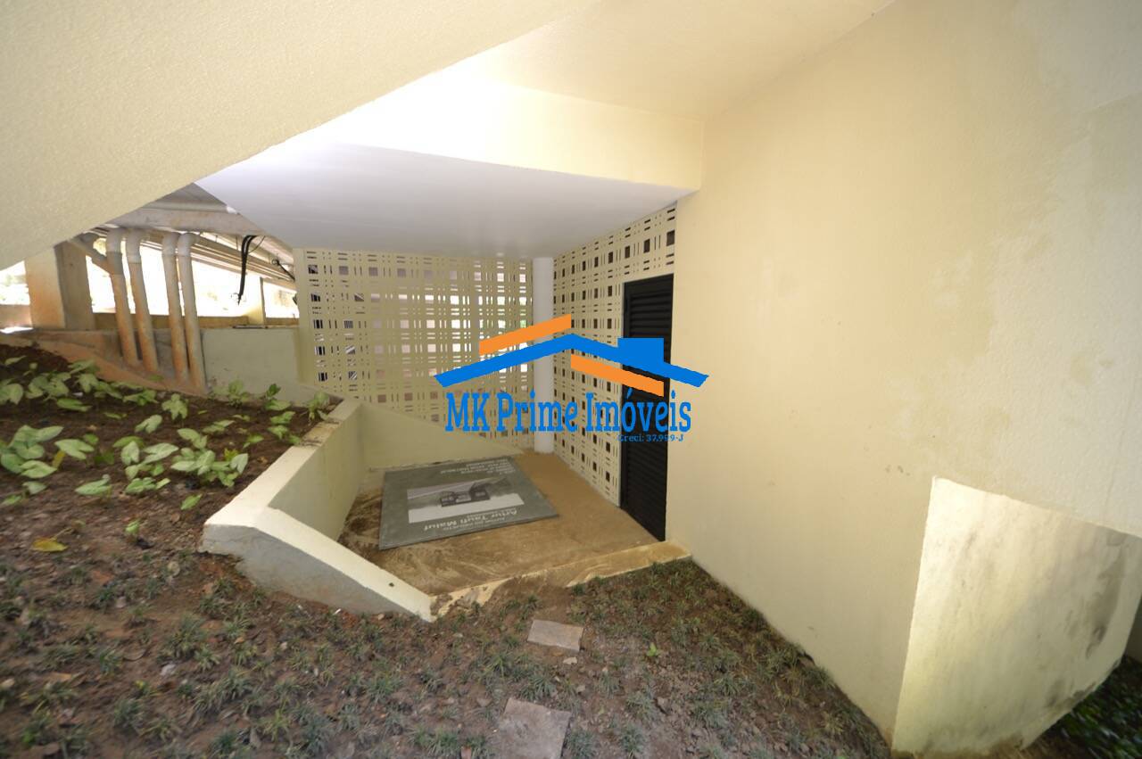 Casa de Condomínio à venda com 5 quartos, 450m² - Foto 33