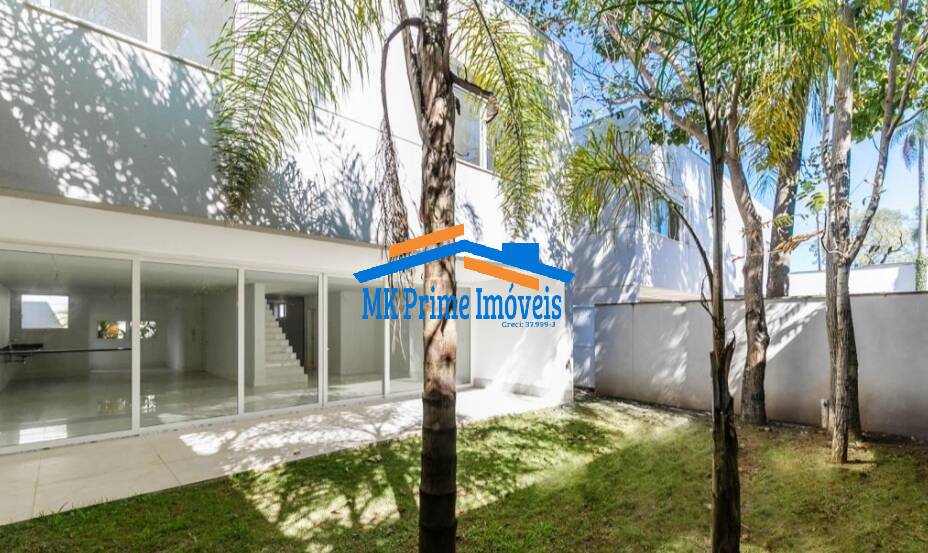 Casa de Condomínio à venda com 4 quartos, 483m² - Foto 2