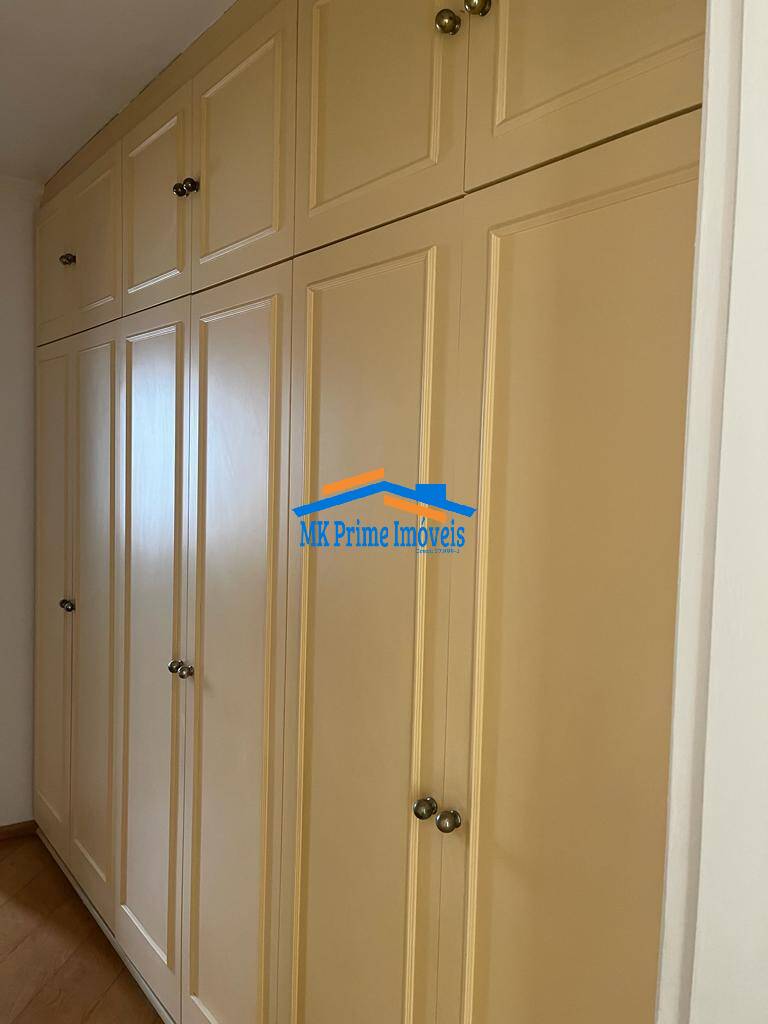 Apartamento para alugar com 3 quartos, 170m² - Foto 12