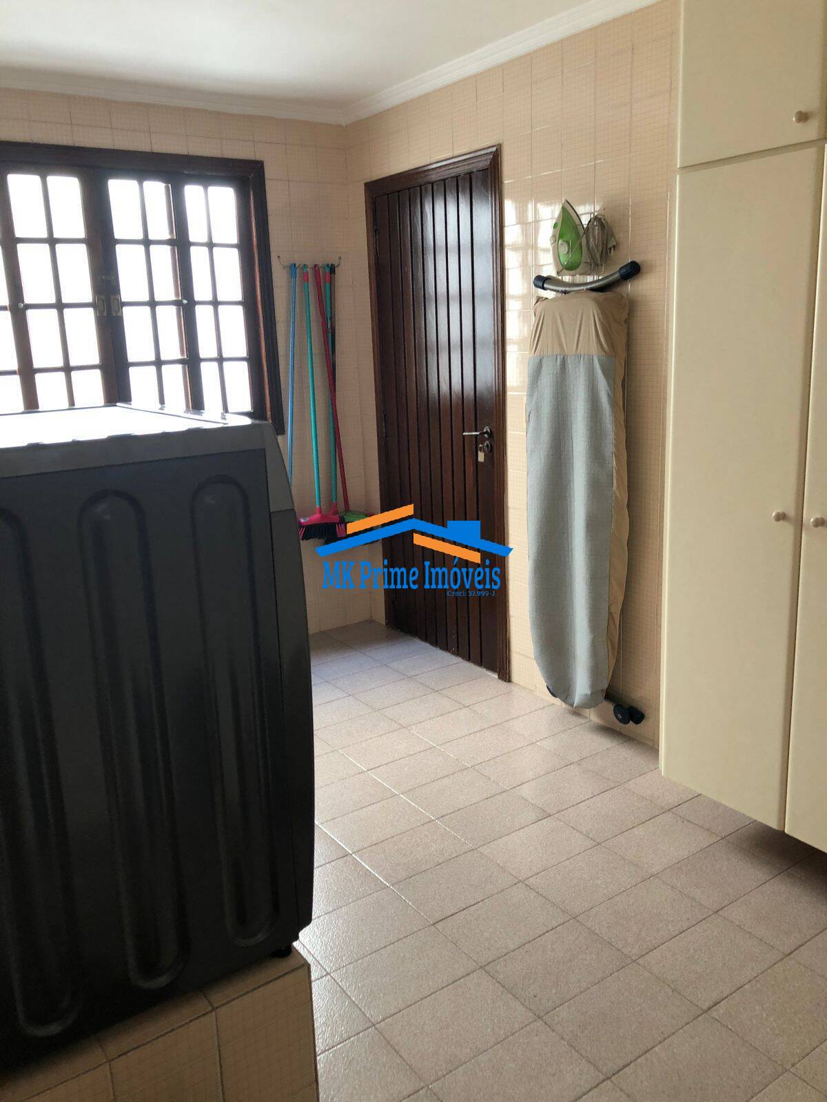 Sobrado à venda com 3 quartos, 307m² - Foto 28