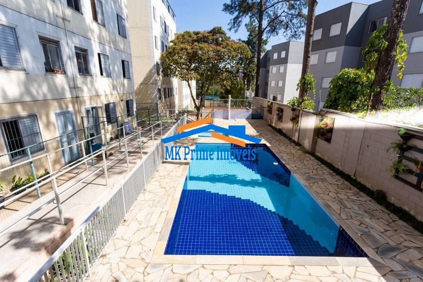 Apartamento à venda com 3 quartos, 94m² - Foto 2