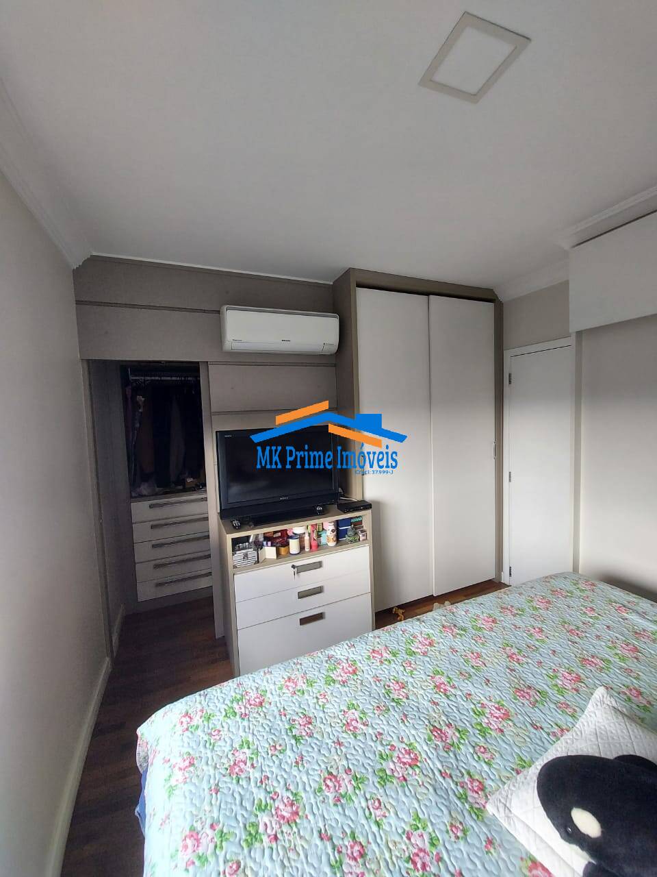 Apartamento à venda com 3 quartos, 87m² - Foto 19