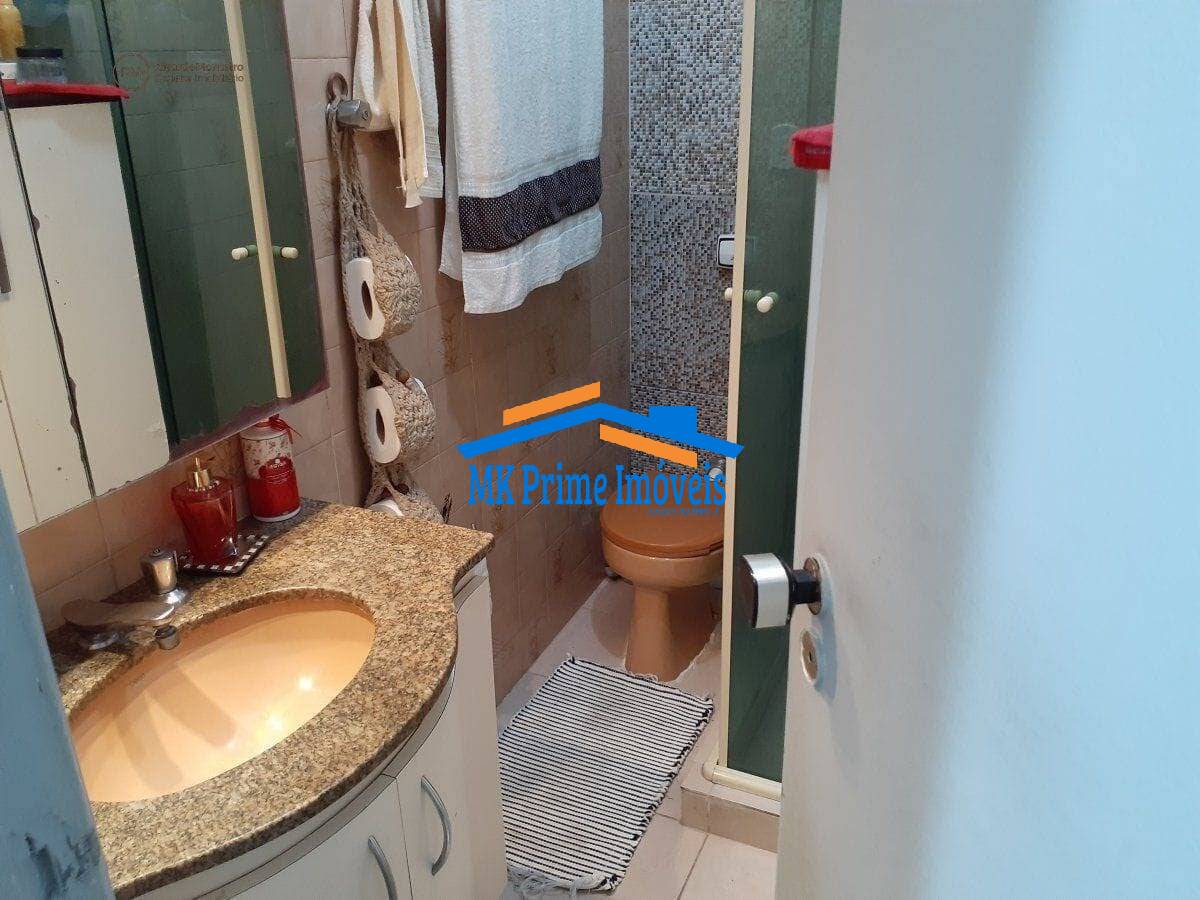 Apartamento à venda com 2 quartos, 65m² - Foto 17