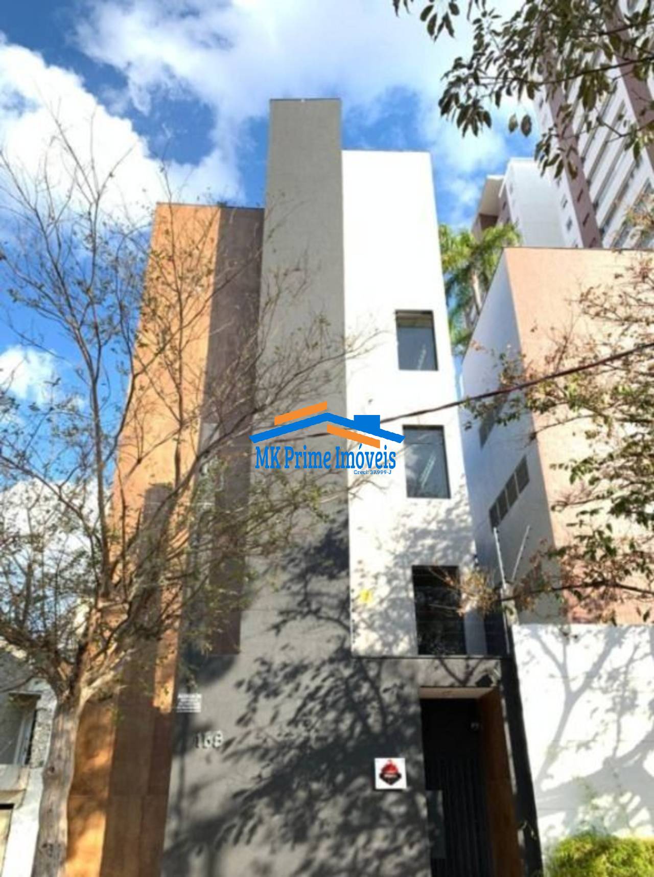 Apartamento à venda com 24 quartos, 640m² - Foto 2