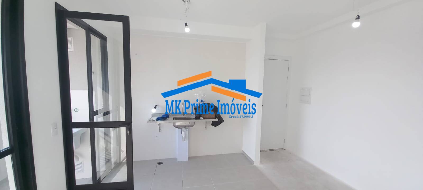 Apartamento à venda com 2 quartos, 44m² - Foto 14