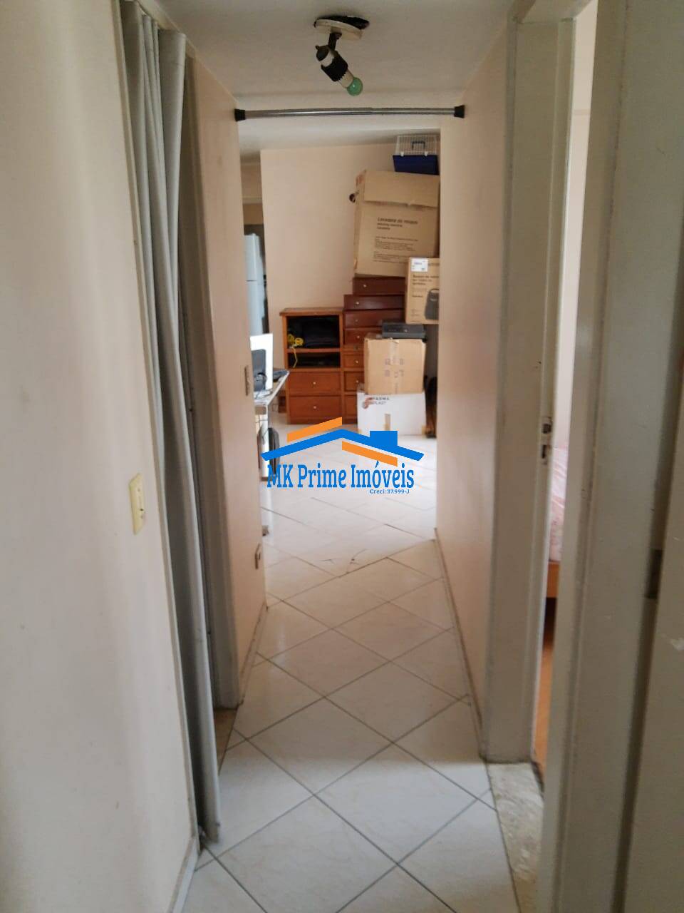 Apartamento à venda com 3 quartos, 87m² - Foto 2