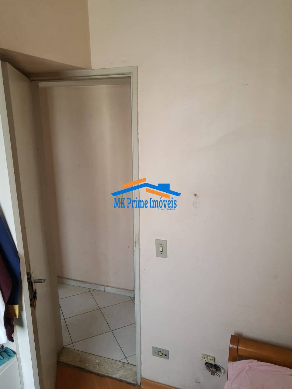 Apartamento à venda com 3 quartos, 87m² - Foto 3