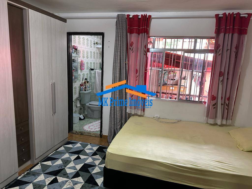 Casa à venda com 3 quartos, 100m² - Foto 14