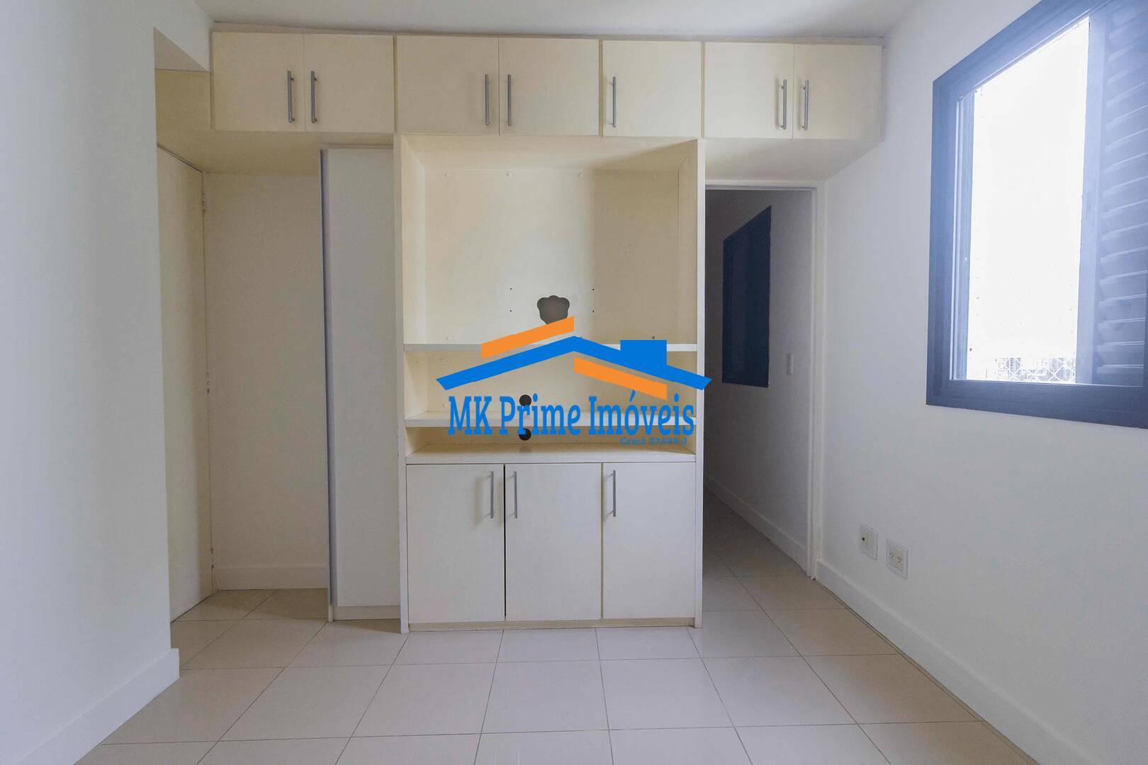 Apartamento à venda com 3 quartos, 169m² - Foto 11