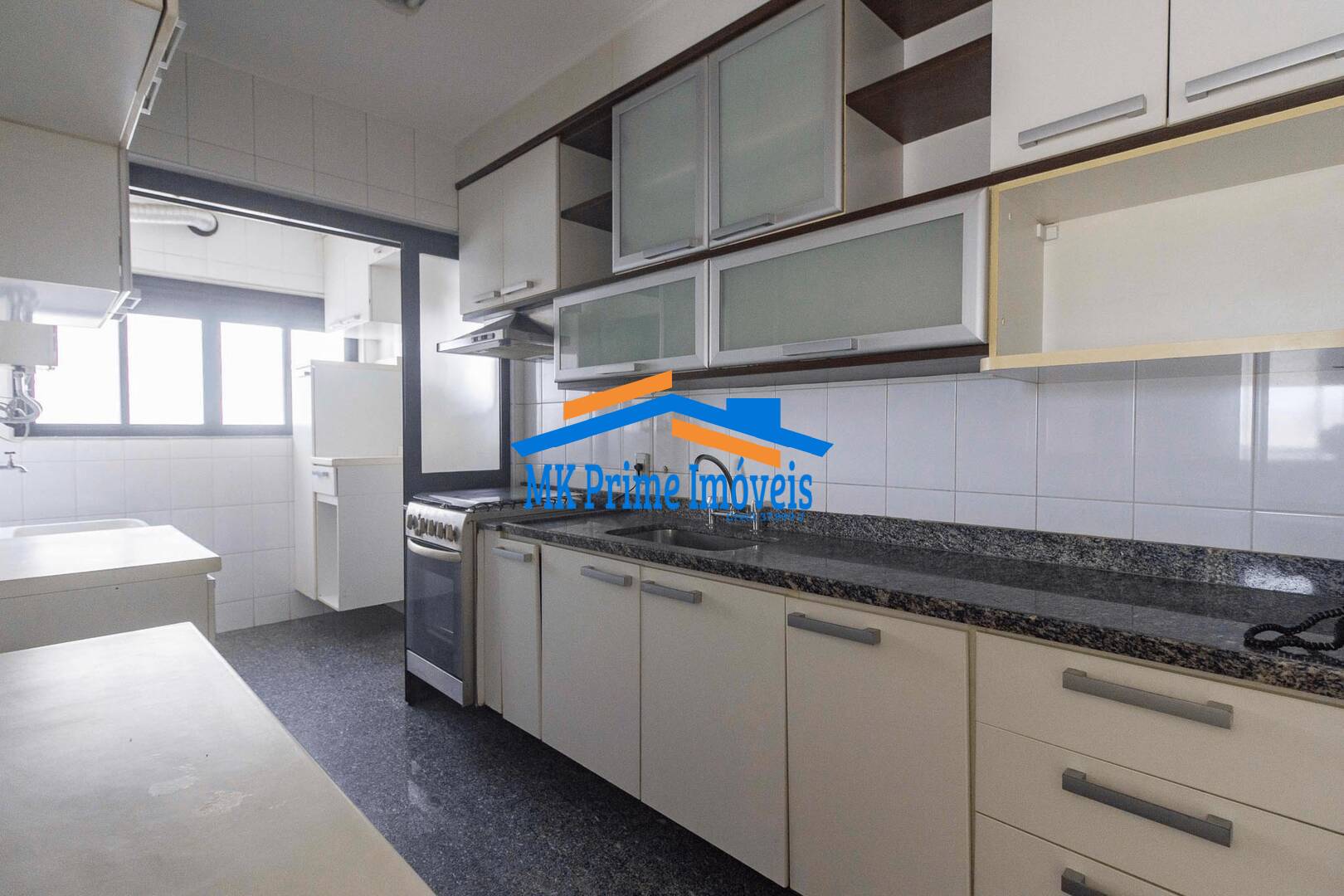 Apartamento à venda com 3 quartos, 169m² - Foto 14