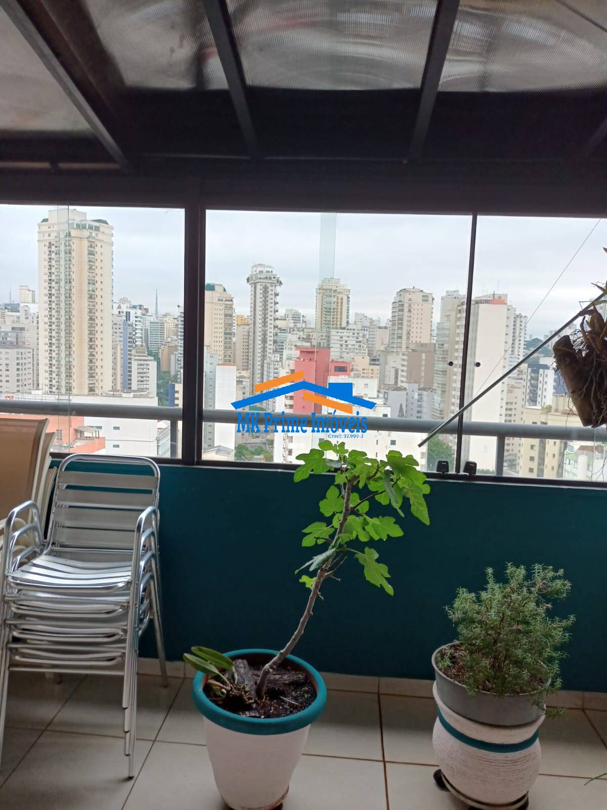 Apartamento à venda com 3 quartos, 132m² - Foto 3