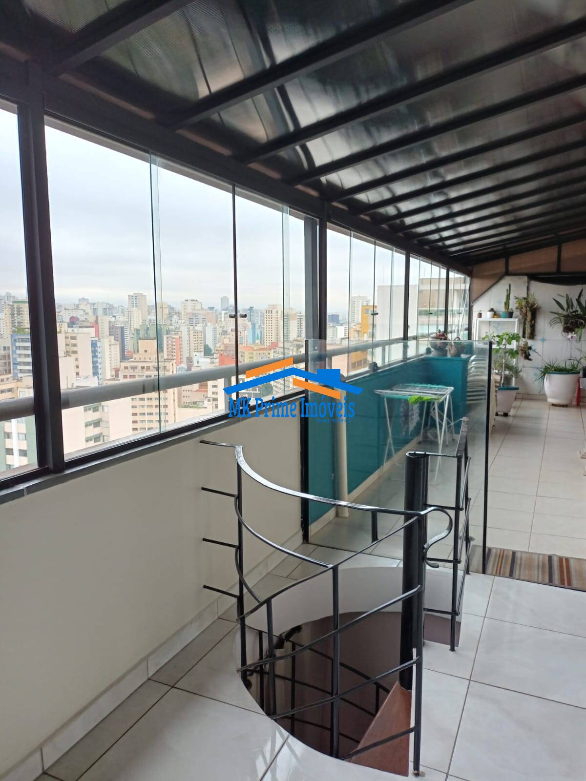 Apartamento à venda com 3 quartos, 132m² - Foto 7