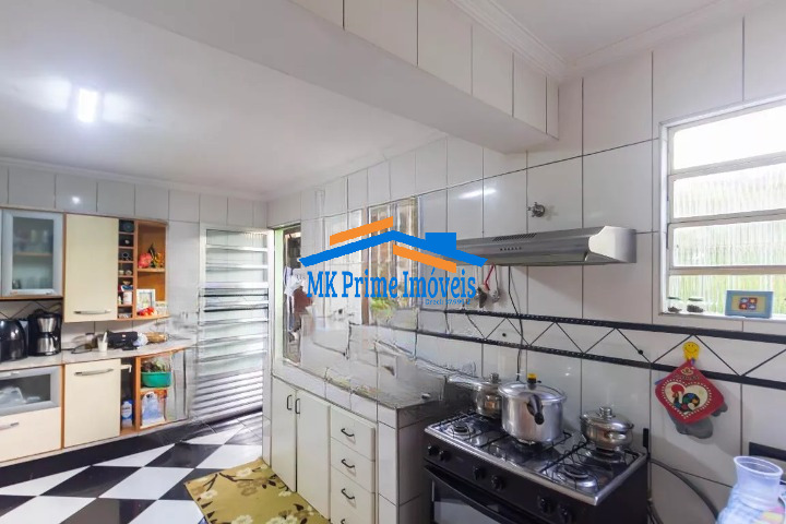 Sobrado à venda com 3 quartos, 170m² - Foto 4