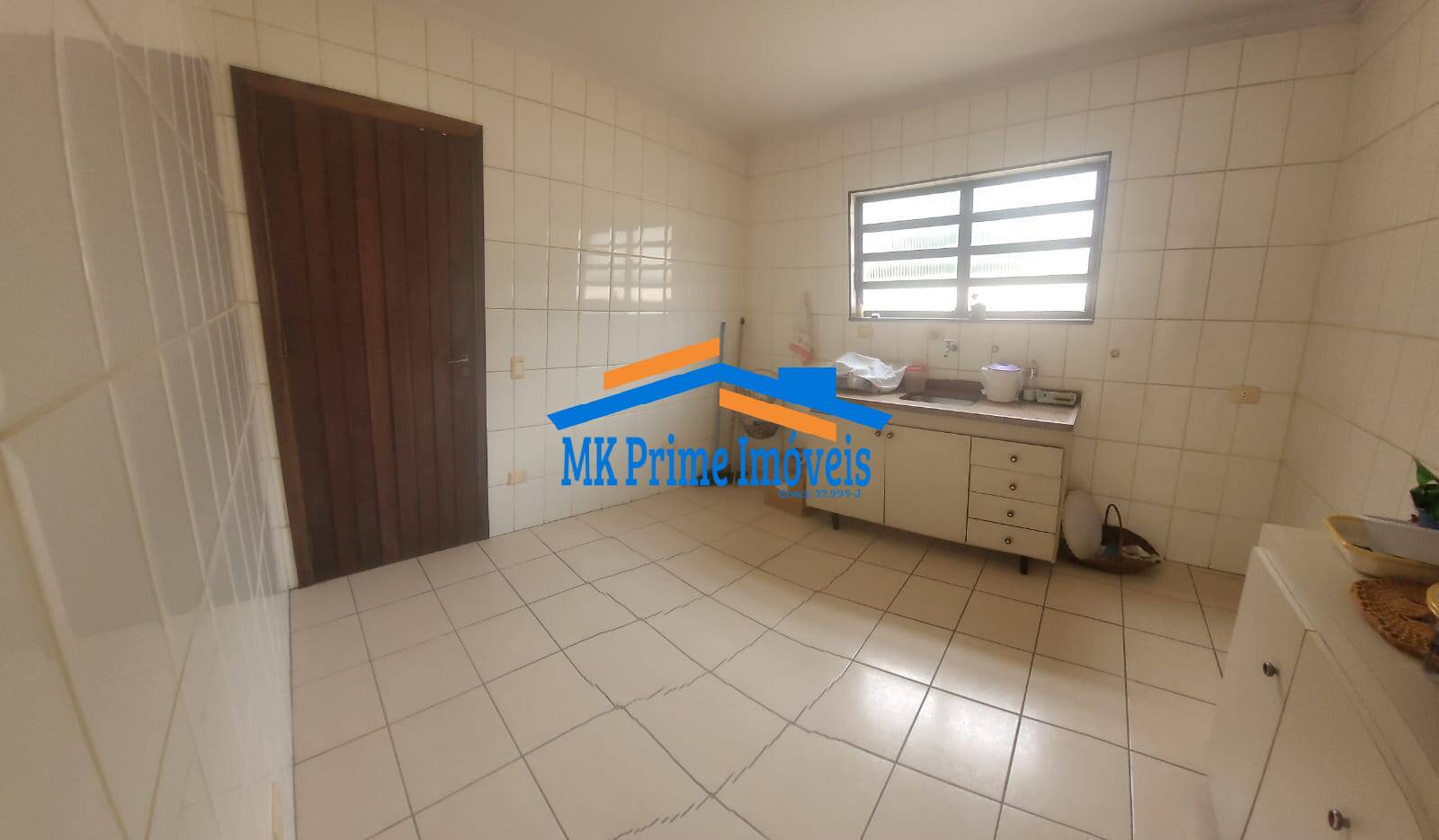 Sobrado à venda com 3 quartos, 150m² - Foto 4