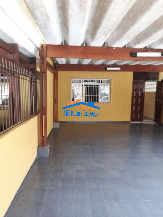 Sobrado à venda com 3 quartos, 213m² - Foto 1