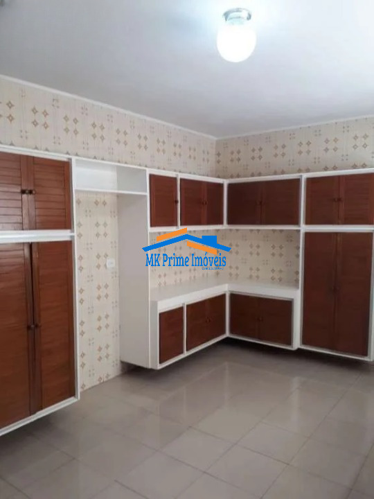 Sobrado à venda com 3 quartos, 213m² - Foto 8