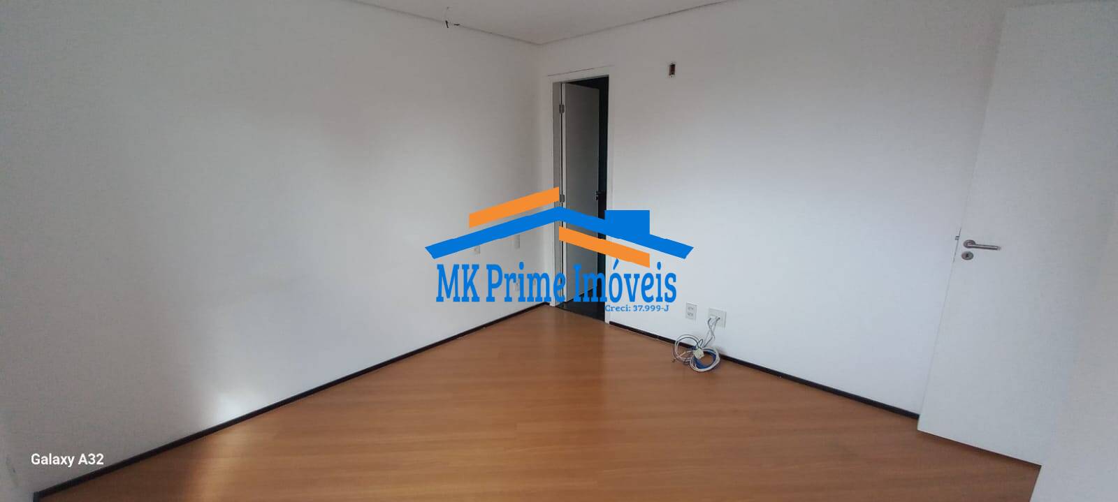 Apartamento à venda e aluguel com 2 quartos, 60m² - Foto 12