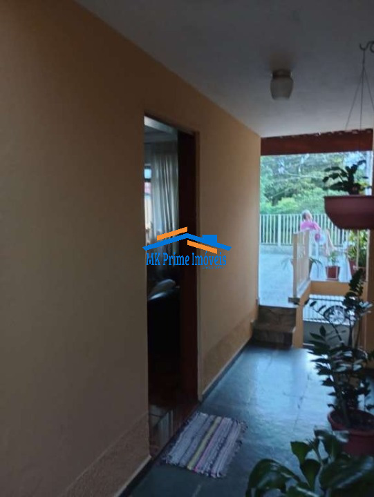 Sobrado à venda com 2 quartos, 160m² - Foto 3