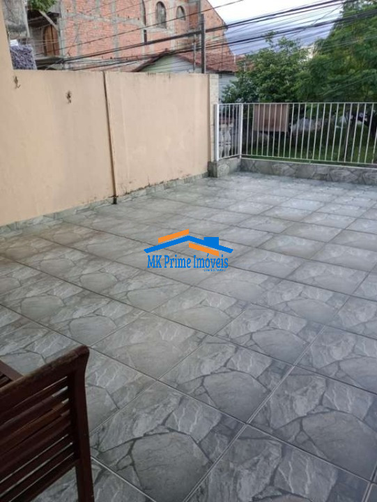 Sobrado à venda com 2 quartos, 160m² - Foto 13