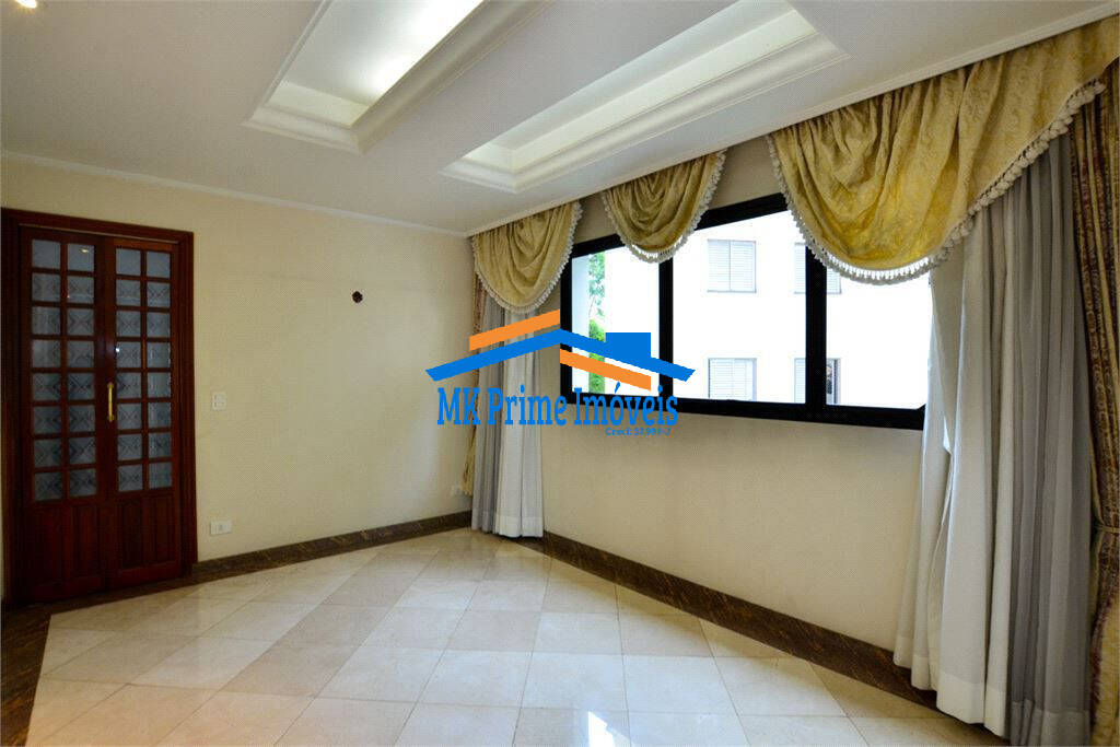 Apartamento à venda com 4 quartos, 220m² - Foto 19