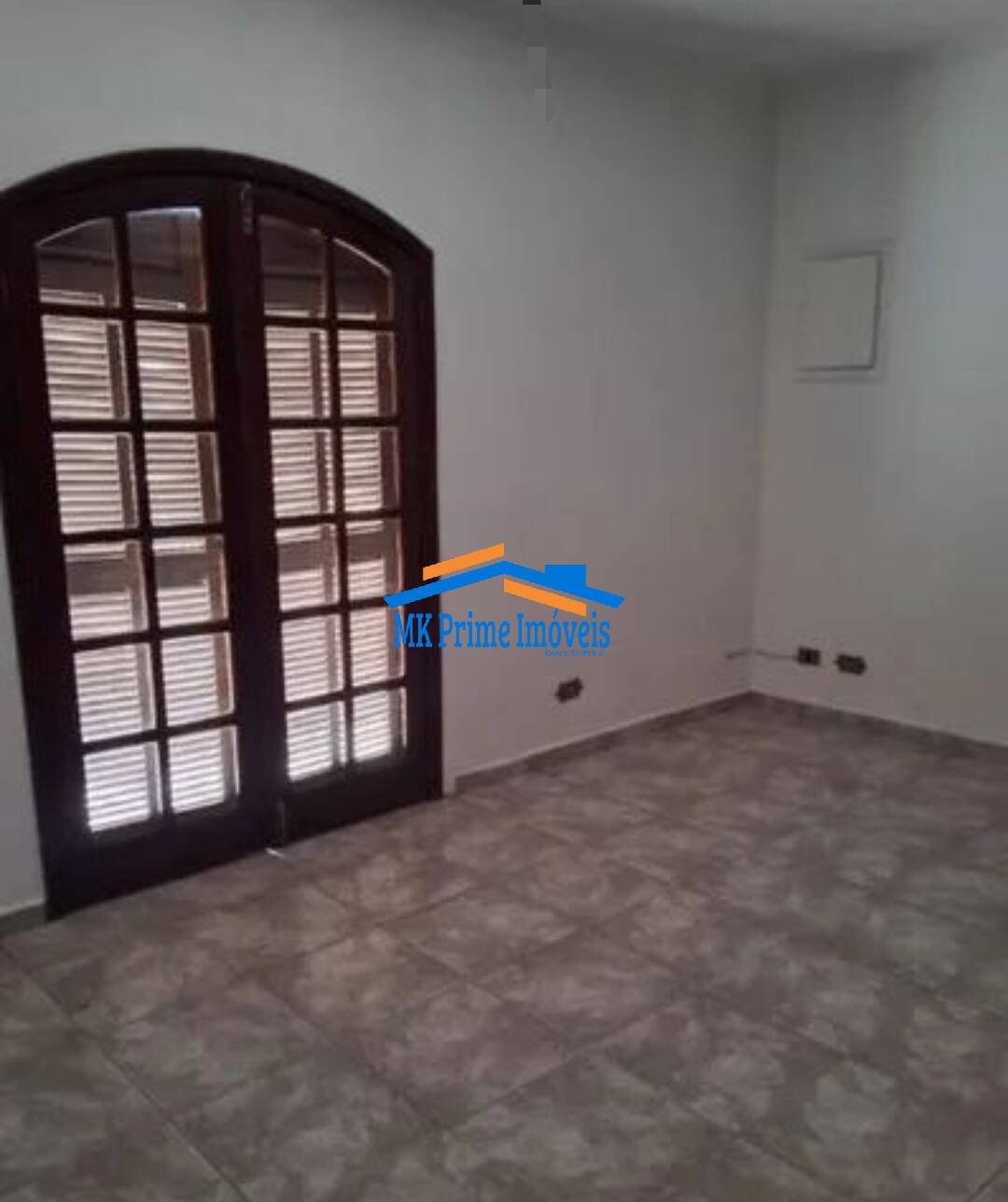 Casa à venda com 4 quartos, 370m² - Foto 4