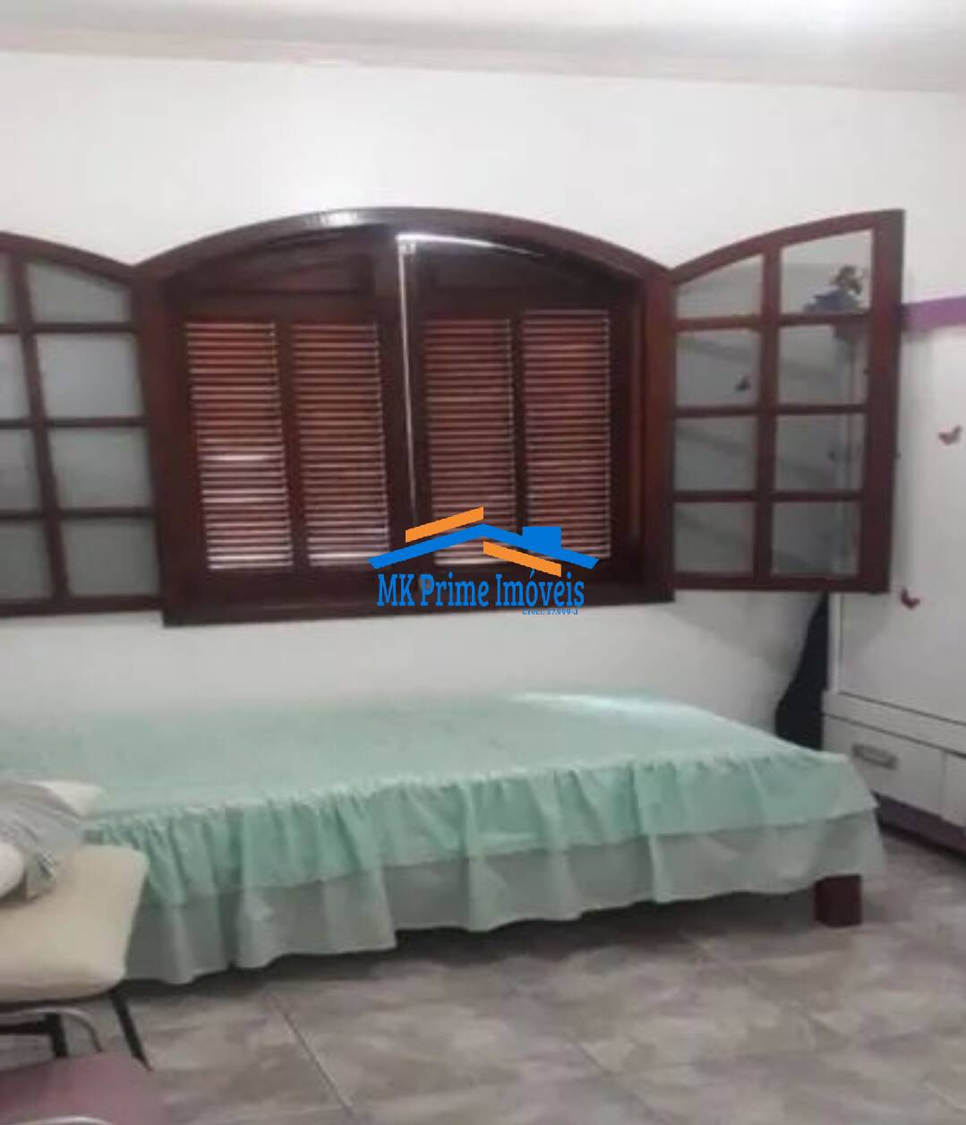 Casa à venda com 4 quartos, 370m² - Foto 11