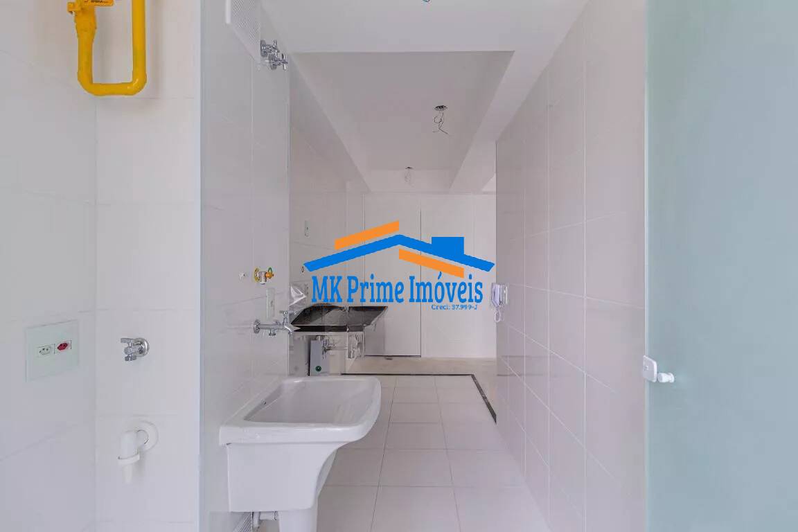 Apartamento à venda com 2 quartos, 67m² - Foto 2