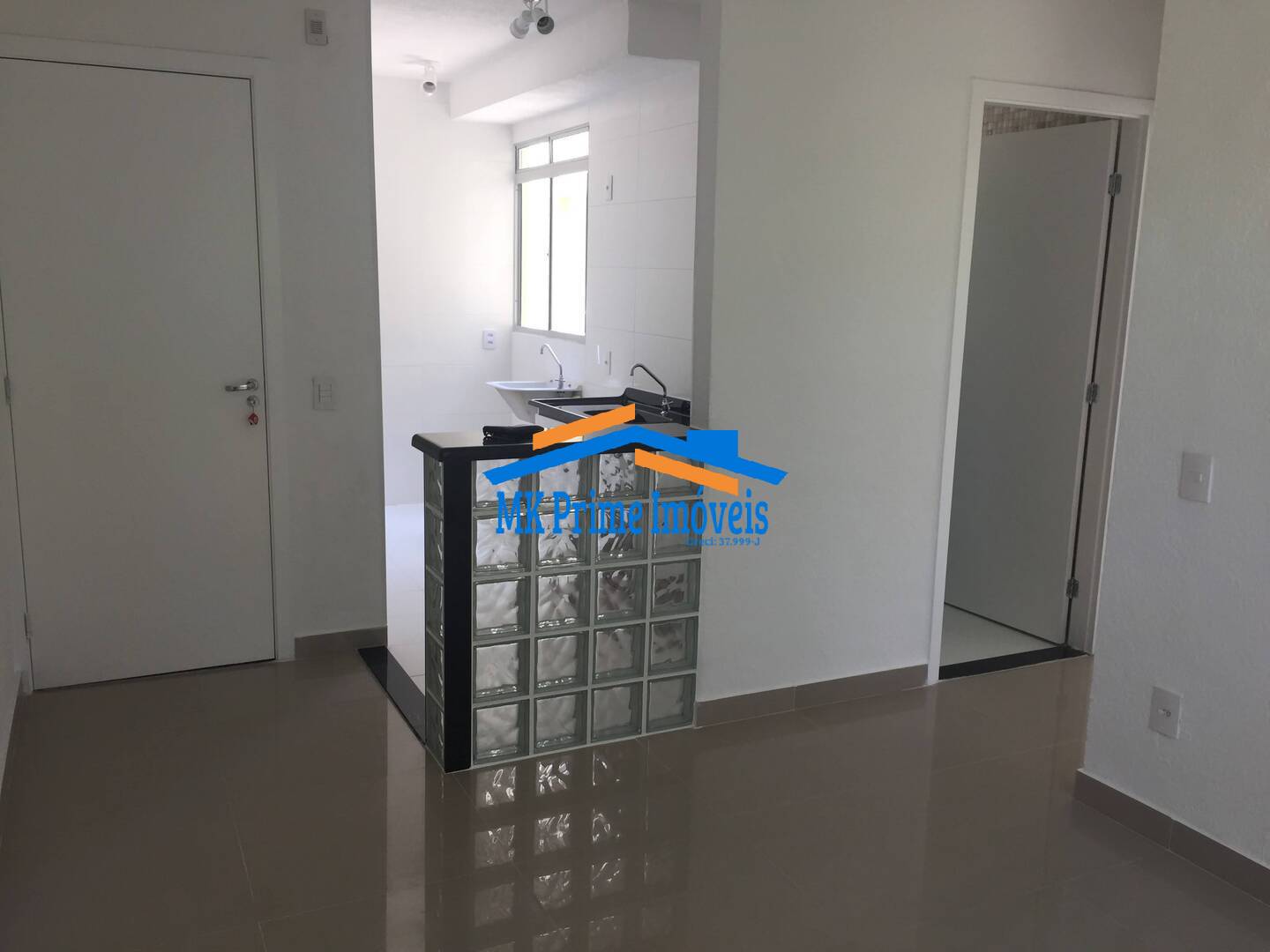 Apartamento à venda com 2 quartos, 39m² - Foto 27