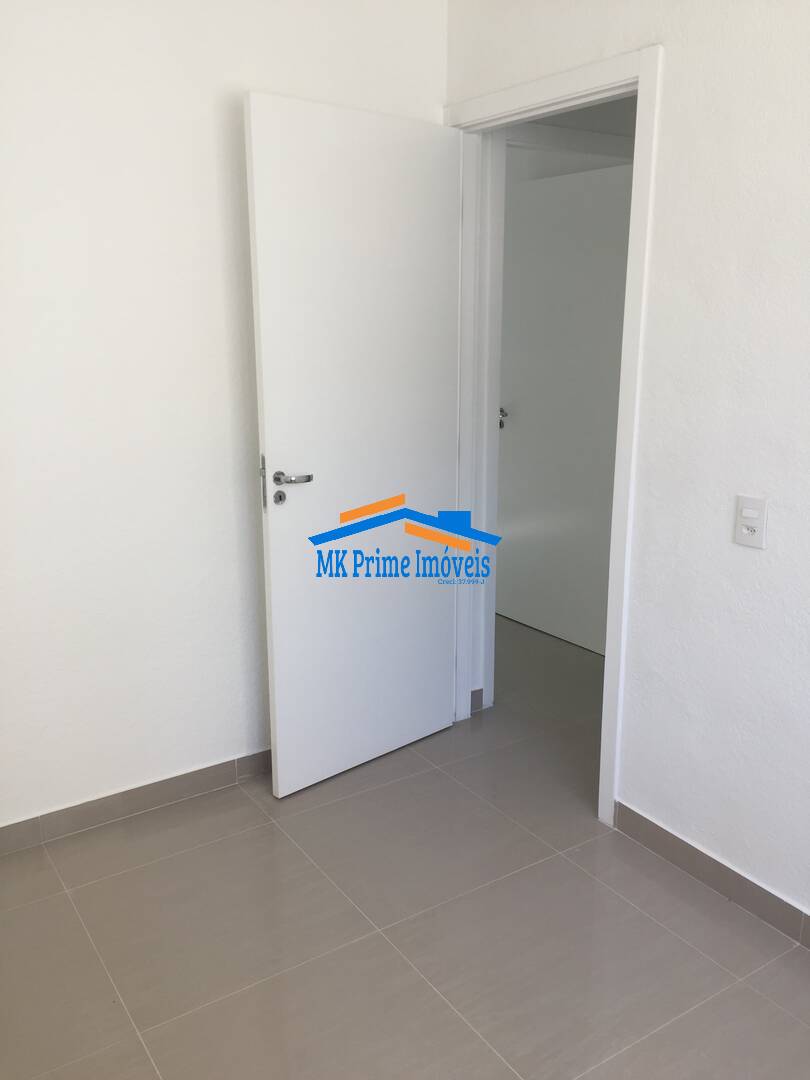 Apartamento à venda com 2 quartos, 39m² - Foto 35