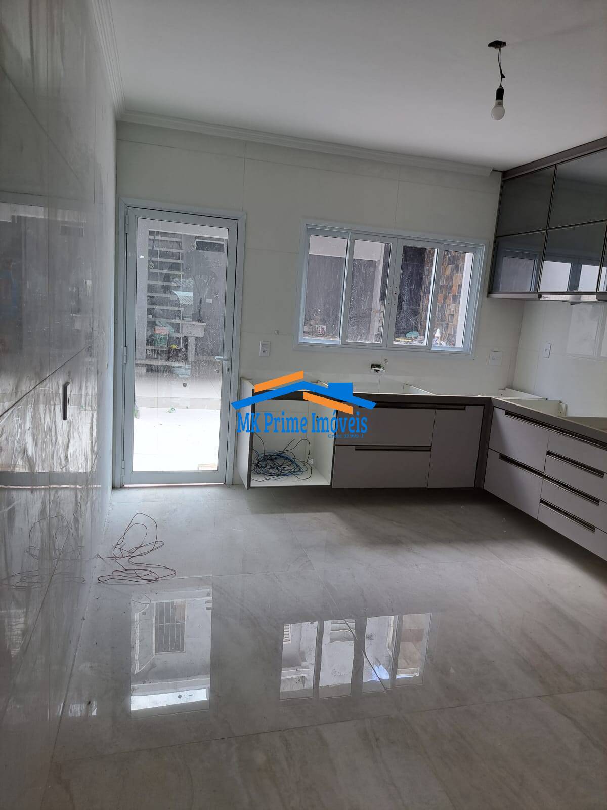 Sobrado à venda com 3 quartos, 180m² - Foto 8