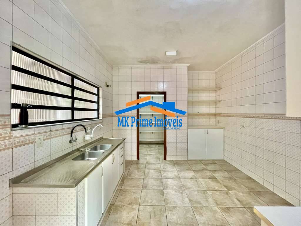 Casa de Condomínio à venda com 5 quartos, 360m² - Foto 15