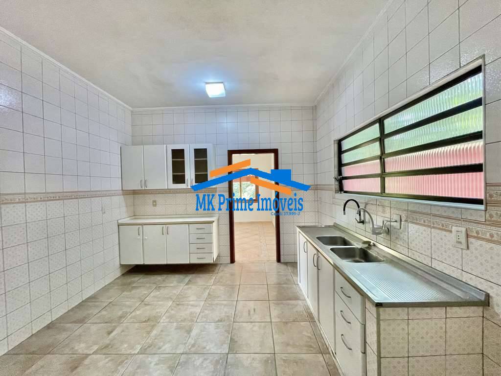 Casa de Condomínio à venda com 5 quartos, 360m² - Foto 14