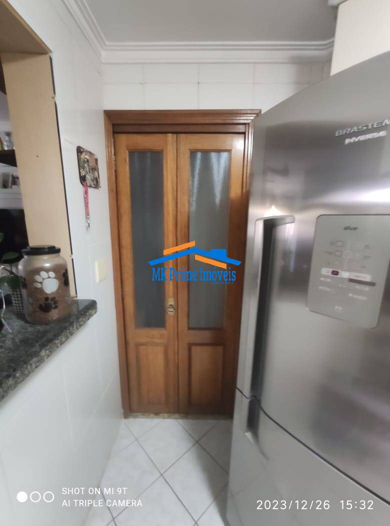 Apartamento à venda com 2 quartos, 55m² - Foto 4