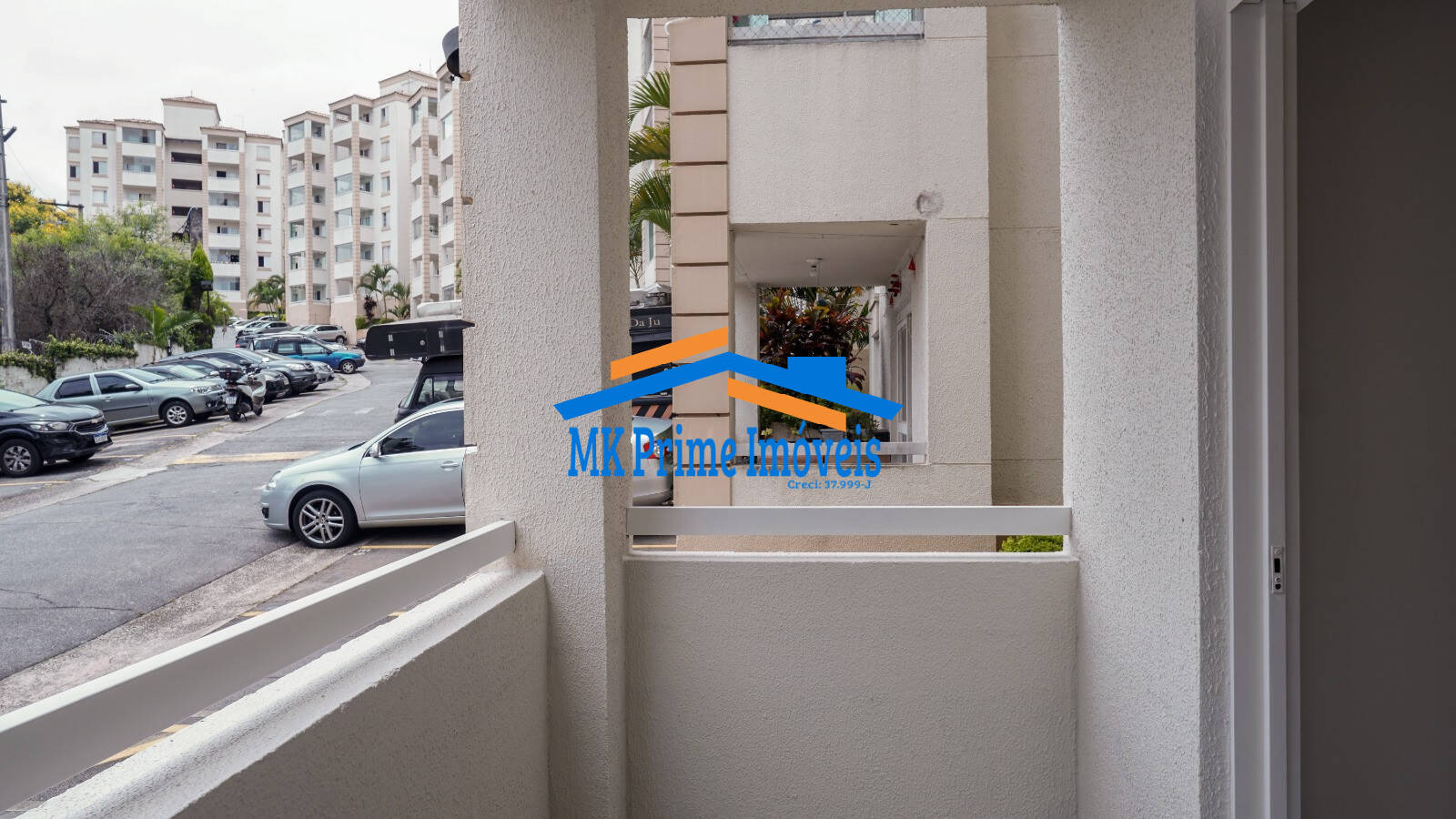 Apartamento à venda com 2 quartos, 60m² - Foto 8